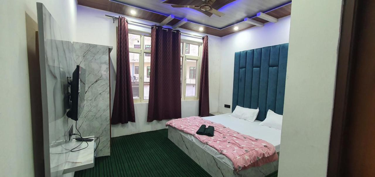 Hotel Resonance Exotic Srīnagar Buitenkant foto