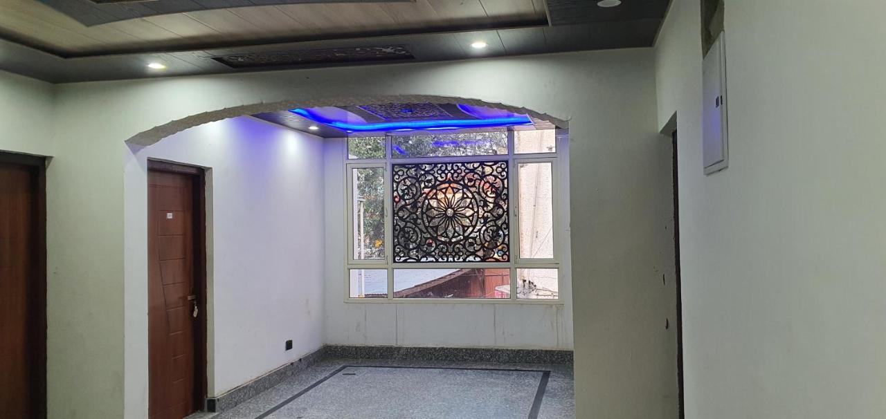 Hotel Resonance Exotic Srīnagar Buitenkant foto