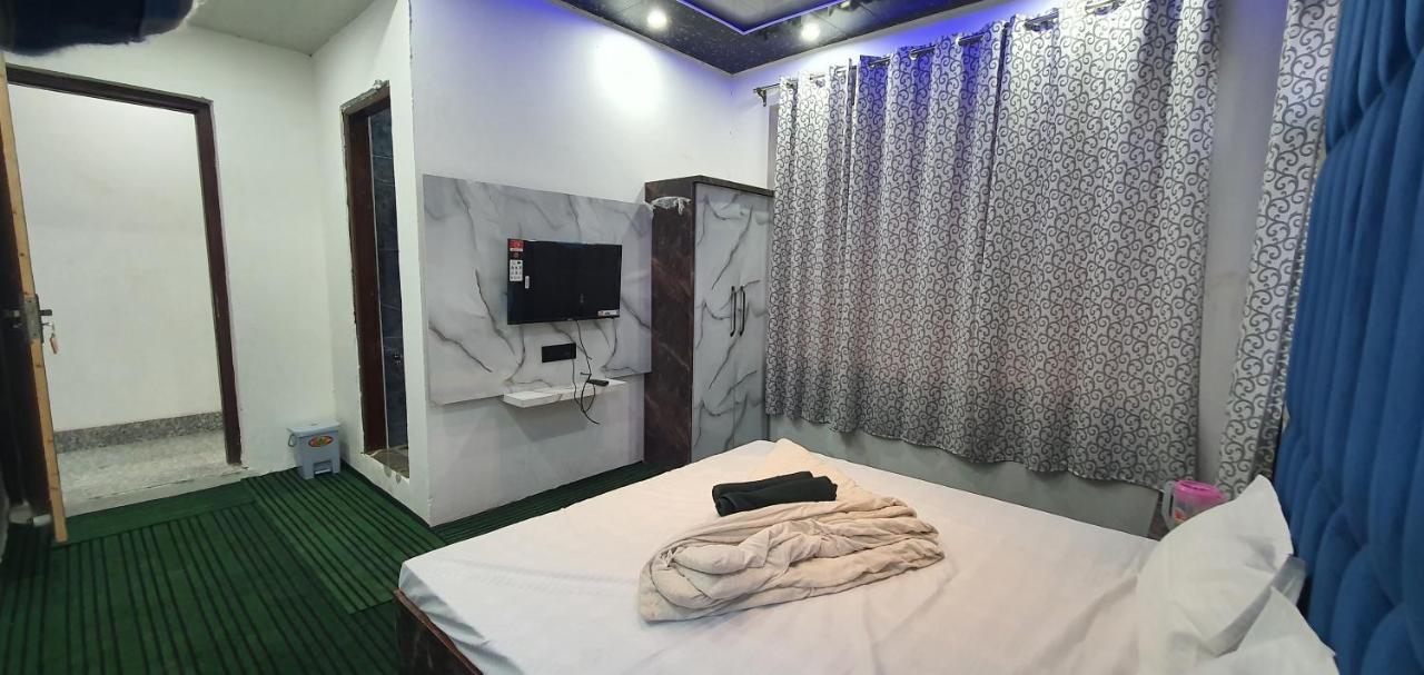 Hotel Resonance Exotic Srīnagar Buitenkant foto